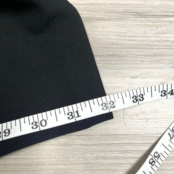 Calvin Klein Jumpsuit Women’s 2 Black Faux Wrap V-Neck Sleeveless - Picture 9 of 9